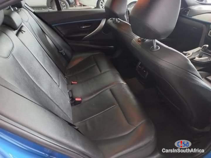 BMW 3-Series 320i Automatic 2015 - image 7