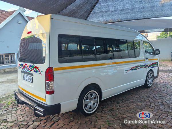 Toyota Quantum 2.5 D-4D Sesfikile 16-Seat Manual 2018 - image 2
