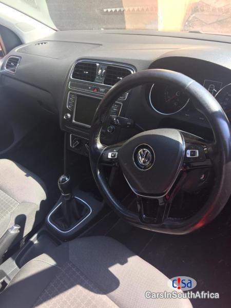 Volkswagen Polo 1.2 Manual 2016 - image 3