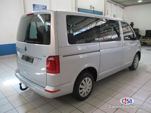 Volkswagen Kombi T6 2.0 TDI Trendline Manual 2016 - image 2