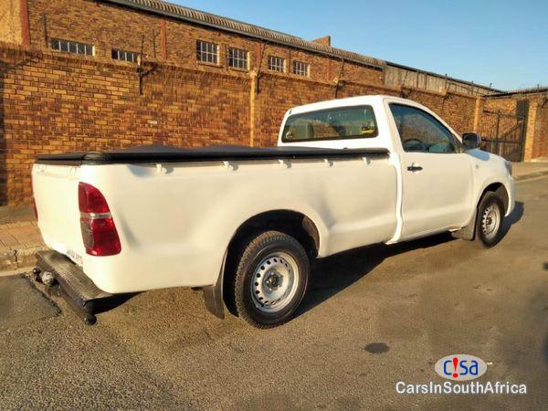 Toyota Hilux 2.0 Manual 2009 in South Africa