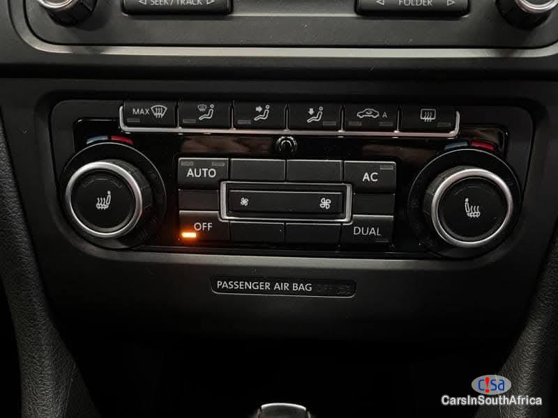 Volkswagen Golf 6 GTI 2.0 Call:0691808200 Automatic 2012 - image 6