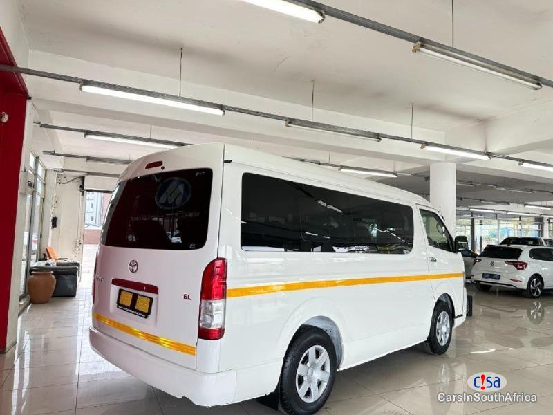 Toyota Quantum 2.5 D-4D10-Seat ( +27 685845776 Manual 2016