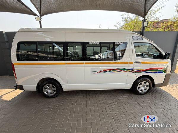 Toyota Quantum 2.5 D-4D Sesfikile 16 Seat +27 685845776 Manual 2021 in North West