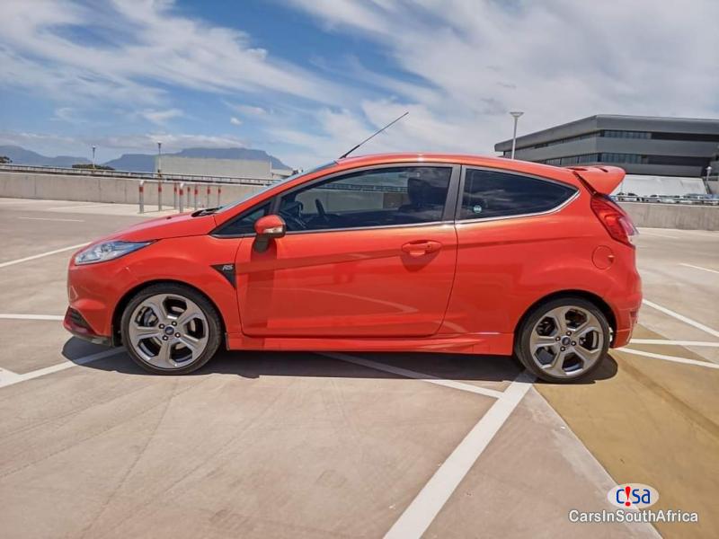 Picture of Ford Fiesta 2016 0735069640 Manual 2016