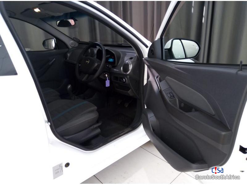 Chevrolet Utility Manual 2015 - image 10