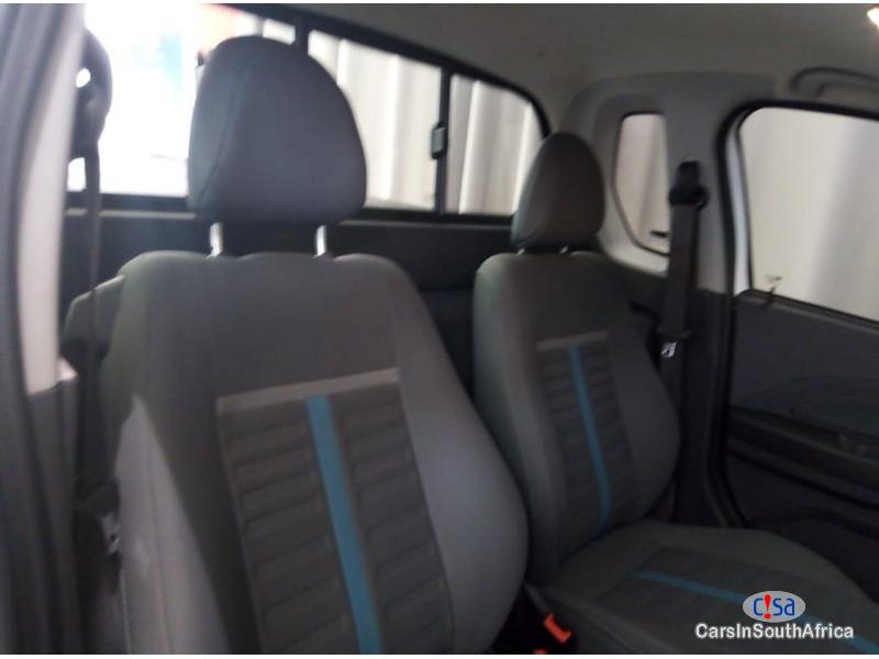 Chevrolet Utility Manual 2015 - image 9