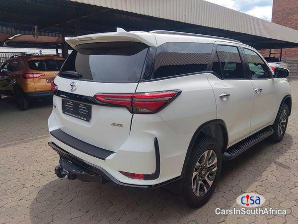 Toyota Fortuner 2.4GD-6 Bank Repossessed Automatic 2024 - image 2