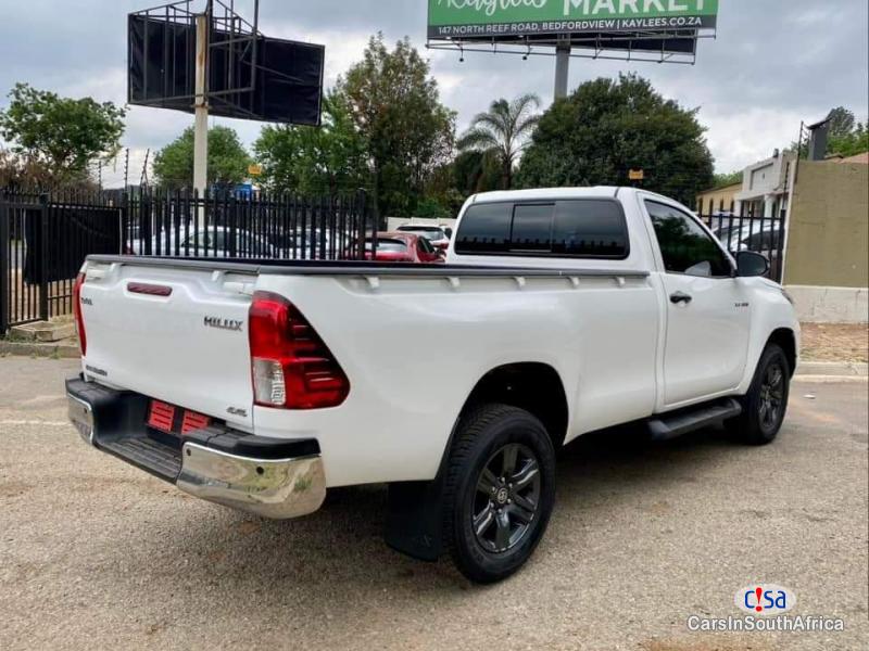 Toyota Hilux 2.8Cab Automatic 2020