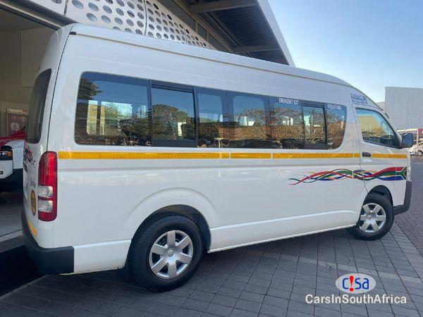 Toyota Quantum 2.5 D-4D Sesfikile 16 Seat +27685845776 Manual 2021 in Eastern Cape