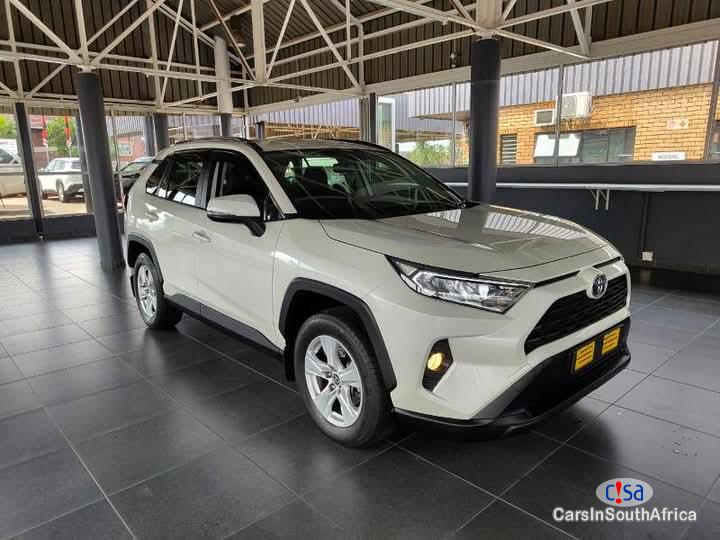 Pictures of Toyota RAV-4 2.0 Automatic 2019