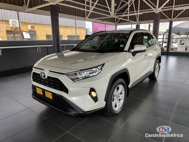 Toyota RAV-4 2.0 Automatic 2019 - image 2