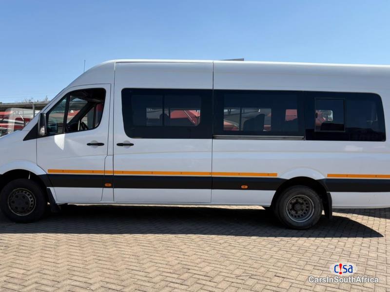 Mercedes Benz Sprinter 515 CDi Bank Repossessed Manual 2018 - image 3