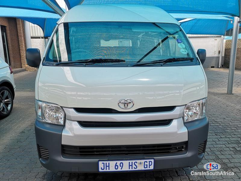Toyota HiAce 2.5 Manual 2019 - image 4