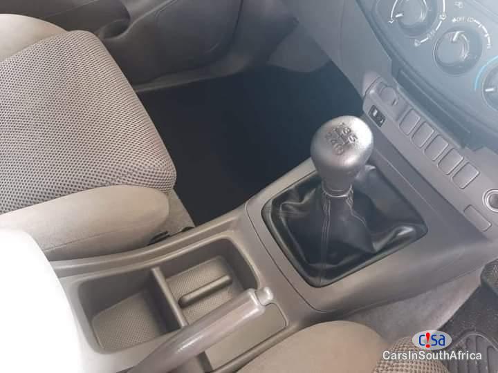 Toyota Hilux 3.0D4D...0679505805 Manual 2014 - image 9