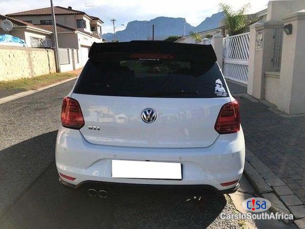Volkswagen Polo Automatic 2016 - image 8