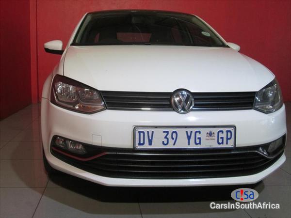 Volkswagen Polo Automatic 2015 - image 4