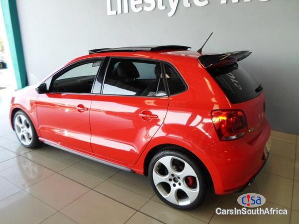 Volkswagen Polo Manual 2012 - image 7