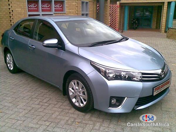 Pictures of Toyota Corolla Automatic 2015