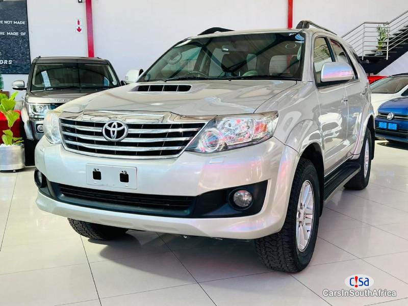 Toyota Fortuner 3.0 D-4D Raised Body Auto Automatic 2014