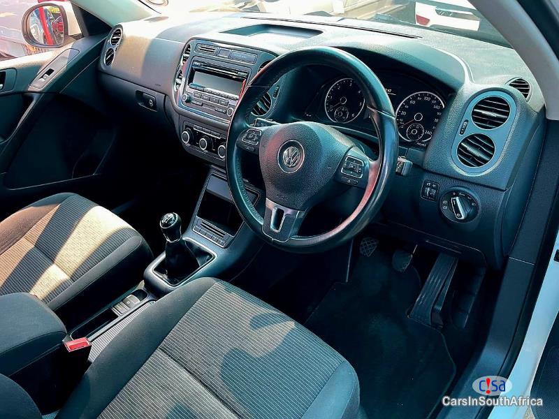 Volkswagen Tiguan 2.0 / Whatsapp Call 068 346 6875 Manual 2016 in Northern Cape