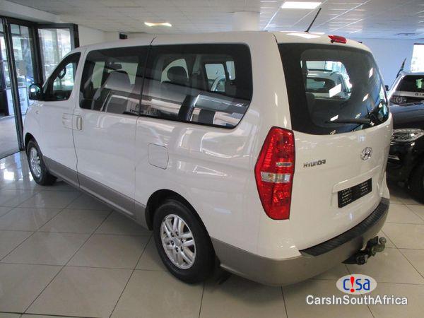 Hyundai H-1 2.4 CVVT Executive Call 081 494 5928 Manual 2018 - image 4