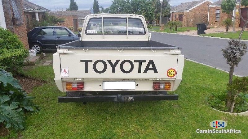 Picture of Toyota Hilux 0783349415 Manual 1998 in Mpumalanga