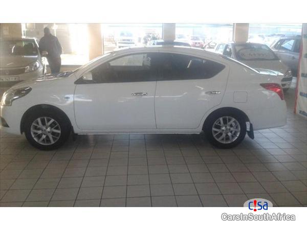 Nissan Almera Manual 2017 - image 4