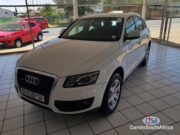 Pictures of Audi Q5 Manual 2013