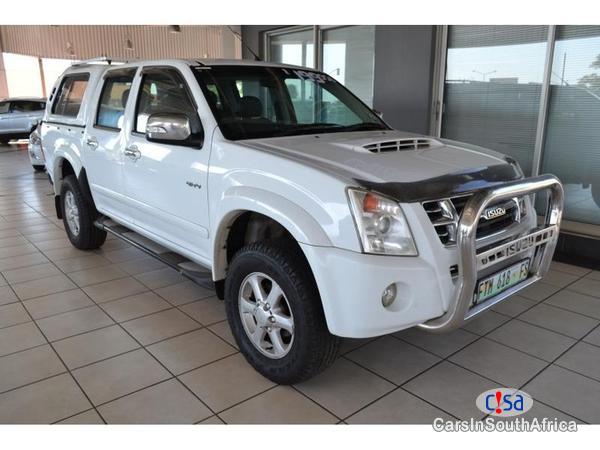 Pictures of Isuzu KB300 Manual 2009