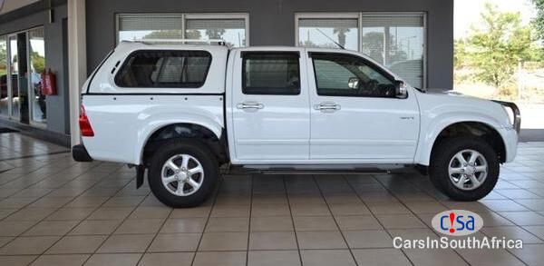 Isuzu KB300 Manual 2009