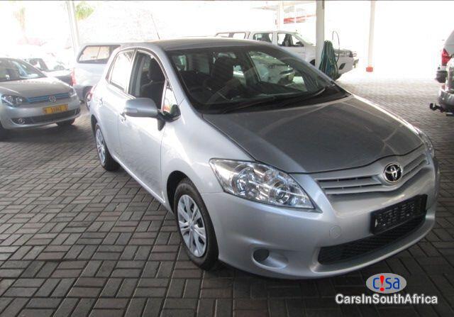 Picture of Toyota Auris Manual 2013