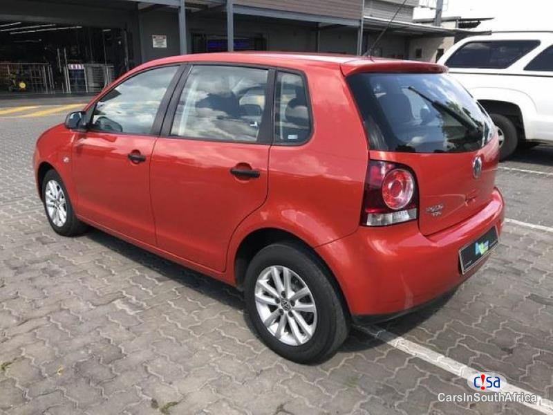 Volkswagen Polo Manual 2012 - image 3