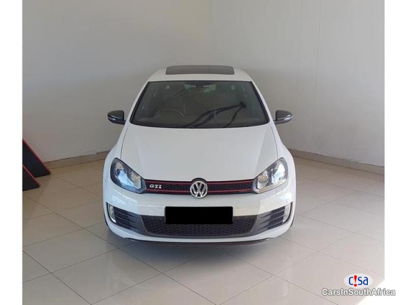 Volkswagen Golf Automatic 2010 - image 2