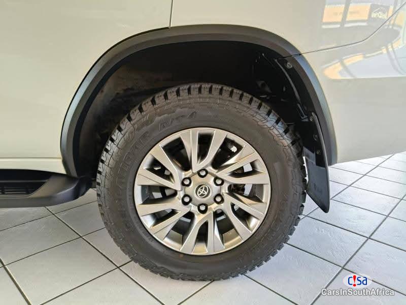Toyota Fortuner 2.8GD-6 4X4 Automatic Call:0691808200 Automatic 2021 - image 9