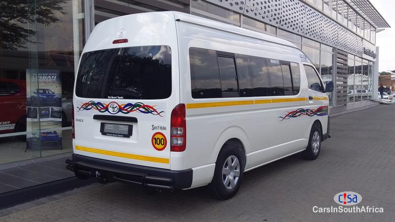 Toyota HiAce Power Manual 2018