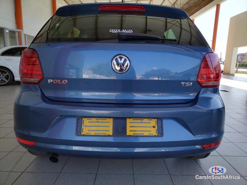 Volkswagen Polo 1.2 Manual 2018 - image 2