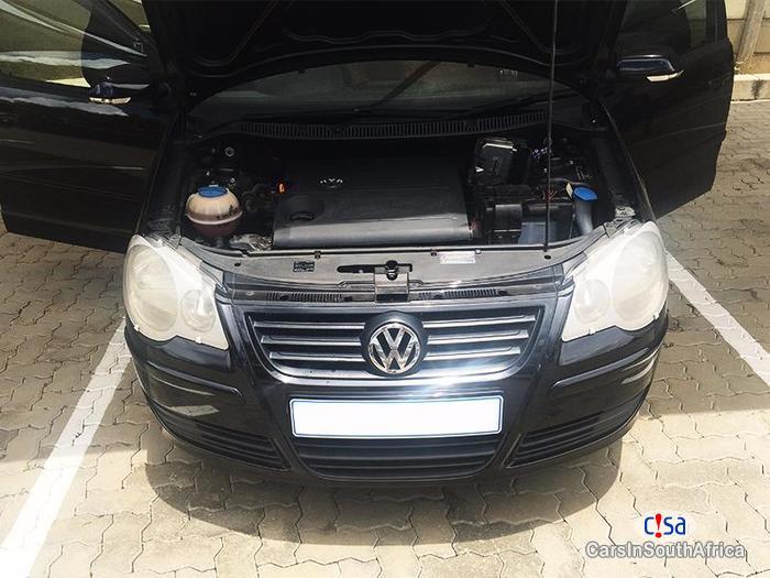Volkswagen Polo Manual 2010 - image 5