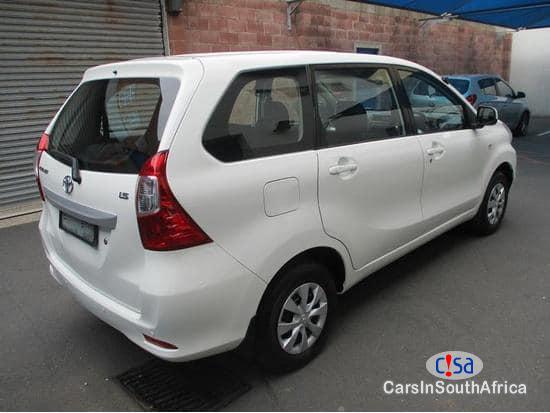 Toyota Avanza 1500 Manual 2016 - image 3