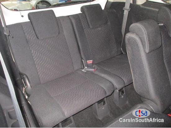 Toyota Avanza 1500 Manual 2016 - image 7