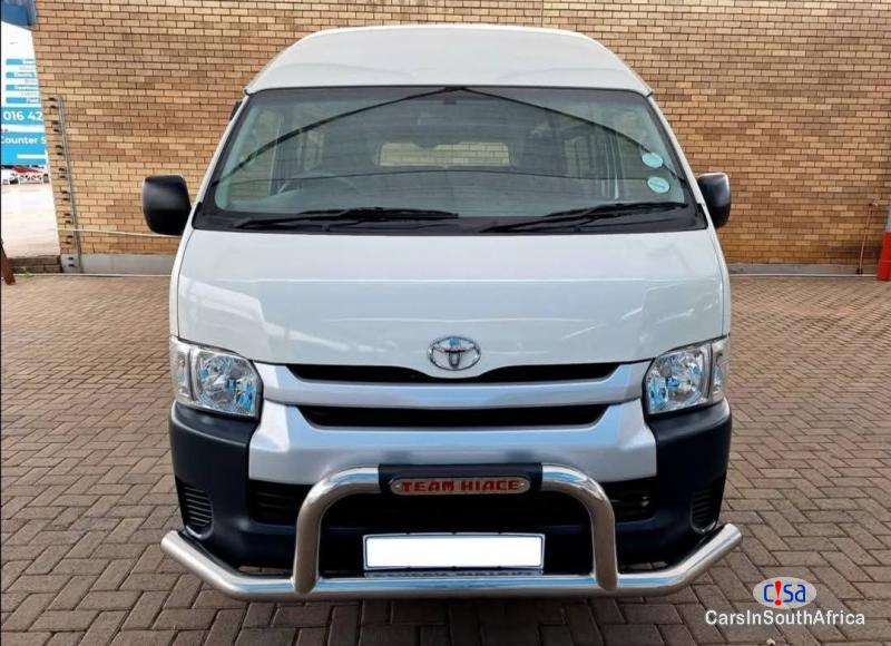 Pictures of Toyota Quantum 2.5 D4-D Sesfikile 16- Seat Manual 2020