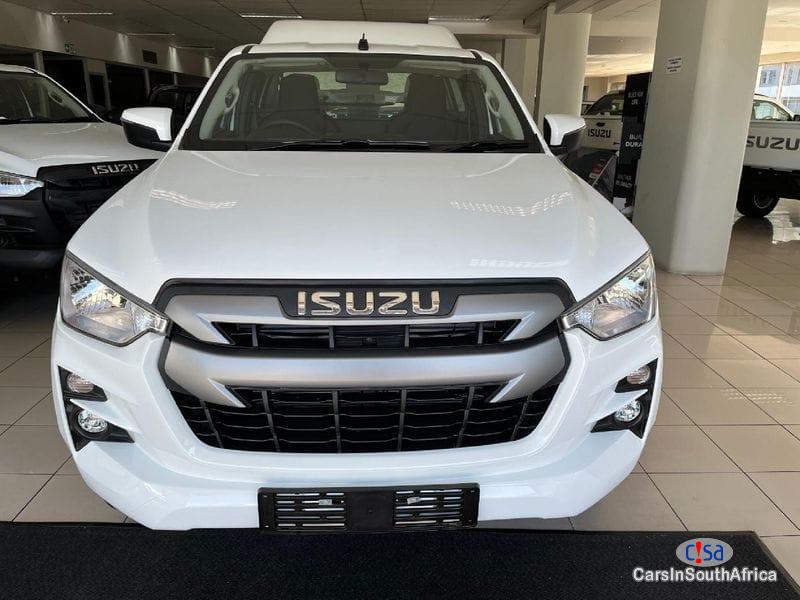 Isuzu 1.9 Automatic 2023 - image 2