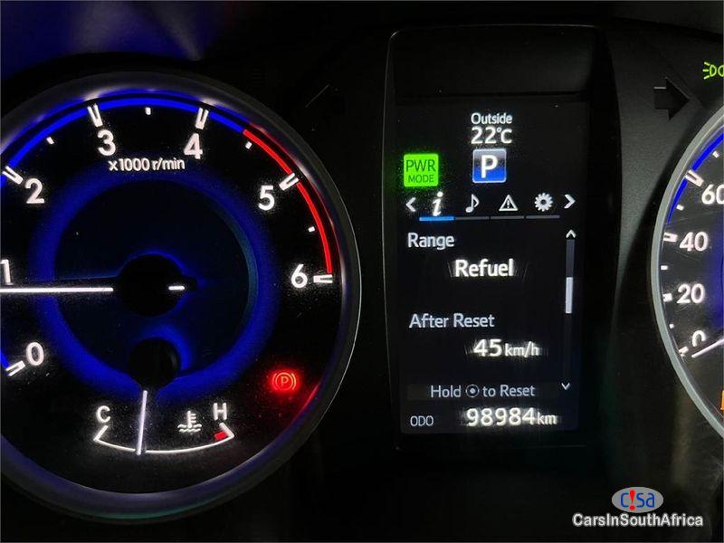 Toyota Hilux Automatic 2018 - image 4