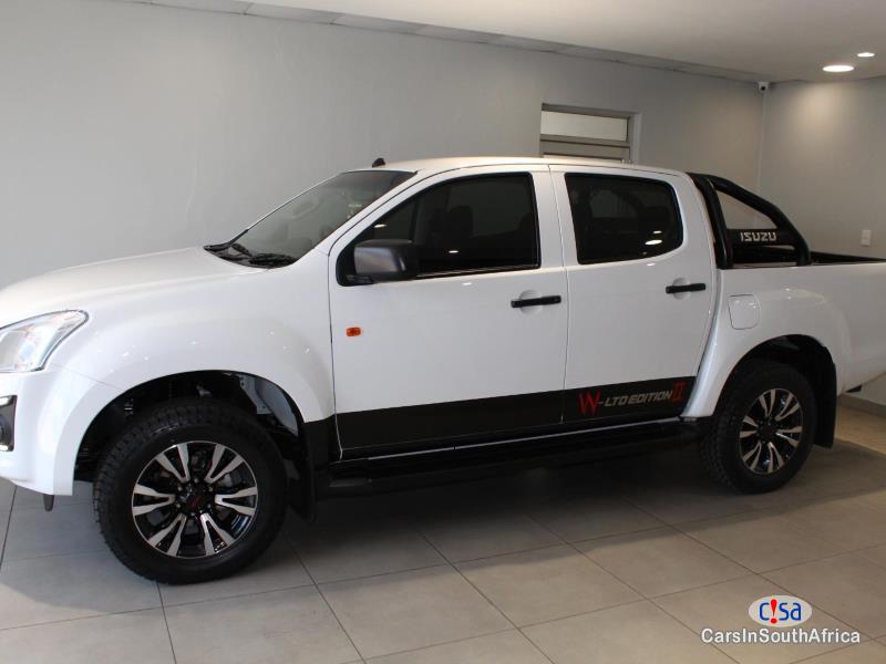 Isuzu Trooper 2.0 Automatic 2018 in South Africa