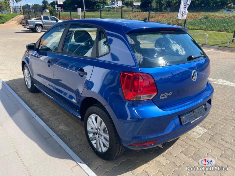 Volkswagen Polo 1.4 Automatic 2022 - image 4
