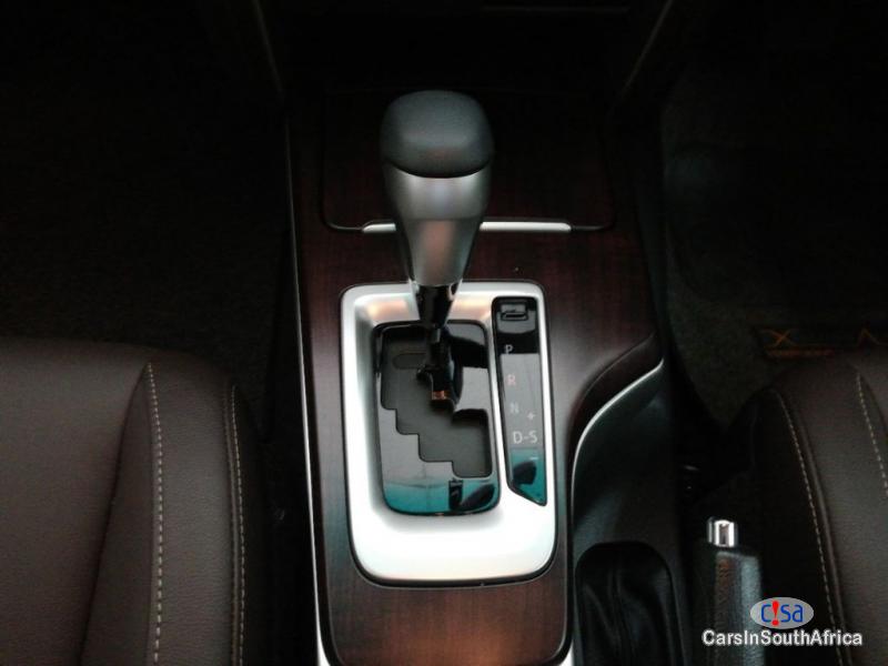 Toyota Fortuner 2.8 Automatic 2019 - image 9