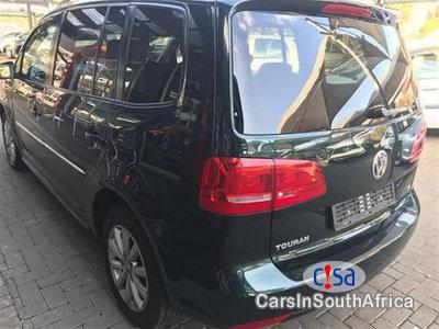 Volkswagen Touran 1.4TSI Highline Manual 2014 - image 5