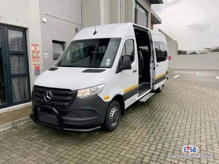 Picture of Mercedes Benz 516 Manual 2020