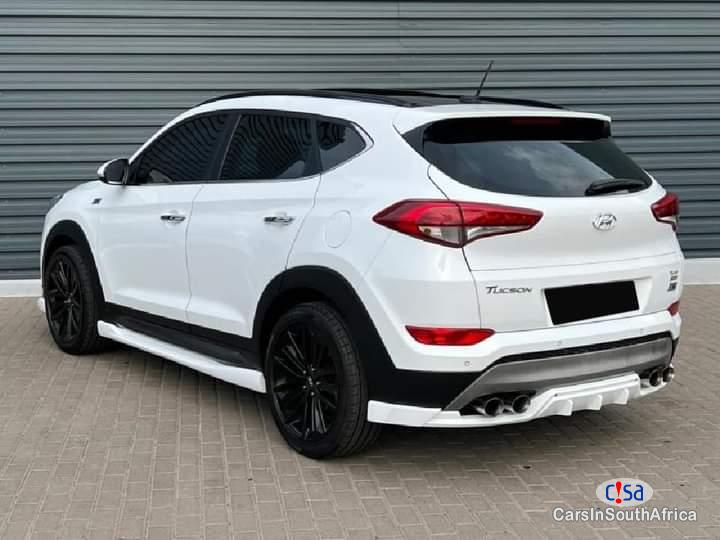 Hyundai Tucson 2.0 Automatic 2018 - image 2