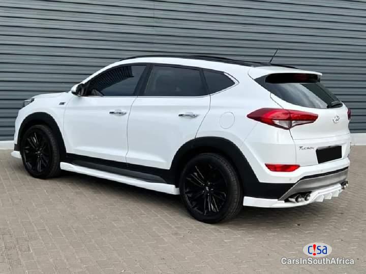 Hyundai Tucson 2.0 Automatic 2018 - image 3
